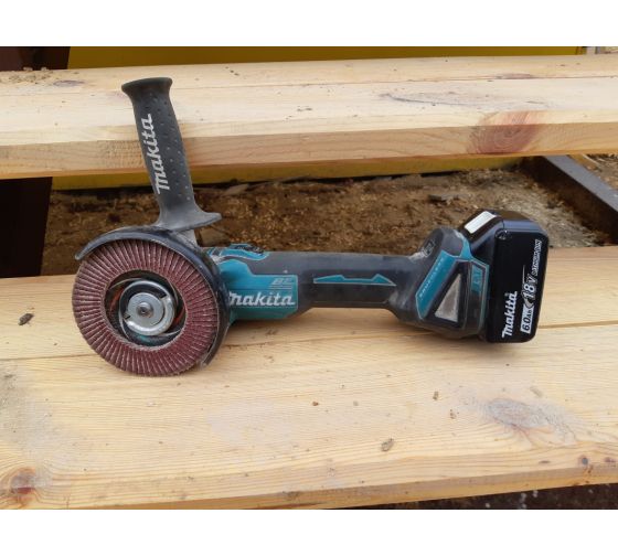 УШМ аккум. Makita DGA504 (аккум.5А/ч-4шт, з/у ), 199227-8 УШМ аккум. Makita DGA504 (аккум.5А/ч-4шт, з/у )