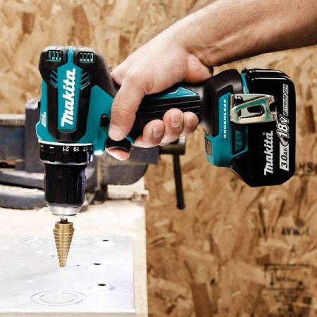  Makita DDF485RF