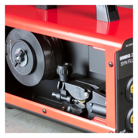 Сварочный инверторный полуавтомат Fubag IRMIG 220 SYN FLUX (10,3кВт, MIG/MMA/TIG, 5,6кг) 46652, 46652 Сварочный инверторный полуавтомат Fubag IRMIG 220 SYN FLUX (10,3кВт, MIG/MMA/TIG, 5,6кг) 46652