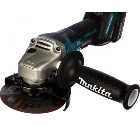   Makita DGA508RME