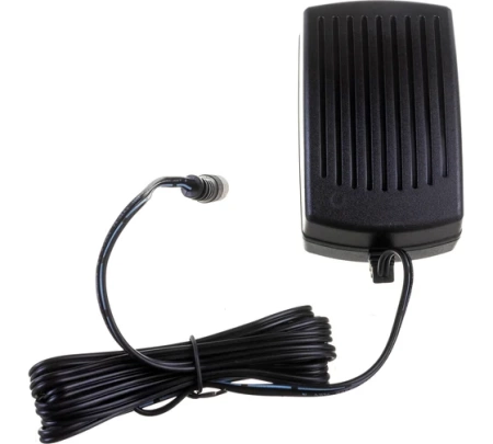 Зарядное устройство ИНТЕРСКОЛ ЗУ-1,5/12, 12В, 1,5А/ч, Li-Ion (2401.014), 2401.014 Зарядное устройство ИНТЕРСКОЛ ЗУ-1,5/12, 12В, 1,5А/ч, Li-Ion (2401.014)