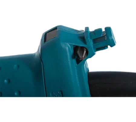   Makita FS2300