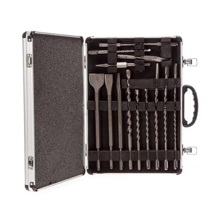 ����� ����� � ����� Sds-plus 17 �� Makita (D-19180)