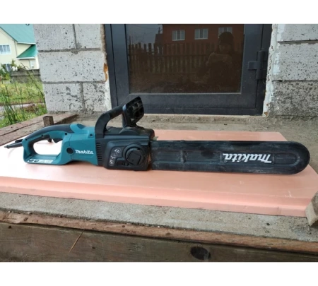   Makita UC4051AX1