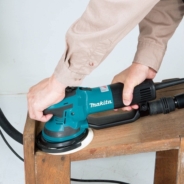  Makita BO6050J