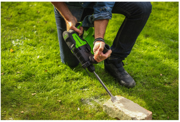   GREENWORKS GD24SDS2K4 ( 4  ) 3803007UB