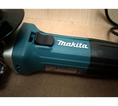  Makita GA5030