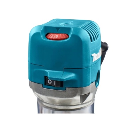   Makita RT0702C