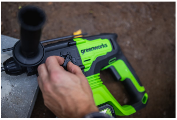   GREENWORKS GD24SDS2K4 ( 4  ) 3803007UB