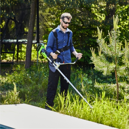 ������� �������������� Greenworks GD40BCBK4 (40V, 40 ��, �����������, � ��� 4�� � ��) 2105707UB