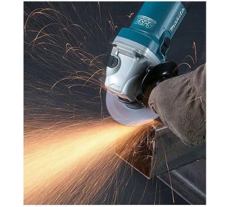  Makita GA6040R