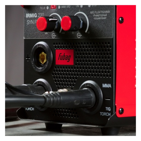 Сварочный инверторный полуавтомат Fubag IRMIG 220 SYN FLUX (10,3кВт, MIG/MMA/TIG, 5,6кг) 46652, 46652 Сварочный инверторный полуавтомат Fubag IRMIG 220 SYN FLUX (10,3кВт, MIG/MMA/TIG, 5,6кг) 46652