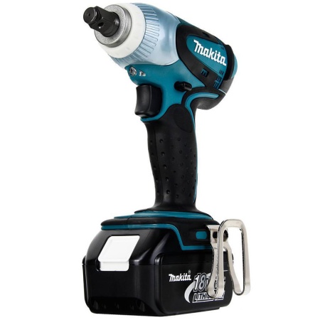    Makita DTW251RME