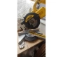 Пила торцовочная DEWALT DWS774-QS, DWS774-QS Пила торцовочная DEWALT DWS774-QS