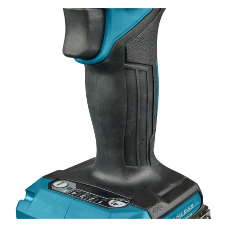 ���������� ������� Makita TD003GZ (XGT 40�, BL, XPT, 1/4", 210 ��, 4+1 � �����)