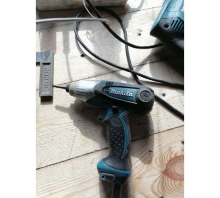    Makita TD0101