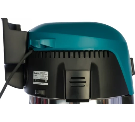   Makita VC3011L
