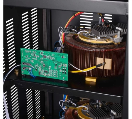 Стабилизатор напряжения РЕСАНТА АСН-15000/3-ЭМ, 63/4/5 Стабилизатор напряжения РЕСАНТА АСН-15000/3-ЭМ