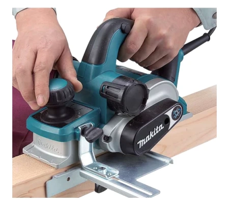  Makita KP0810