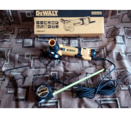  DEWALT DWE4257-KS