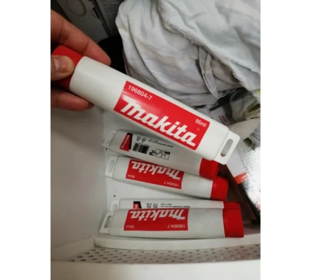    Makita 196804-7