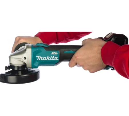  . Makita DGA504 (.5/-4, / )