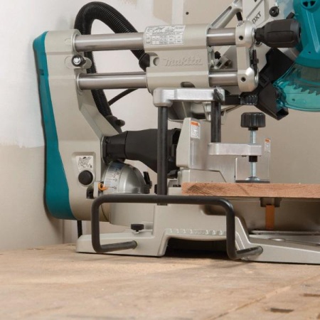   Makita LS1019