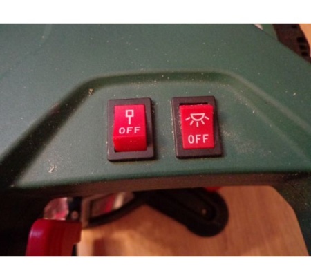 Пила торцовочная METABO KS216M, 619216000 Пила торцовочная METABO KS216M
