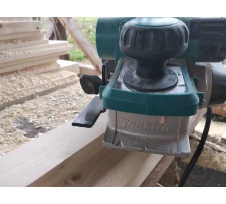 ������� Makita KP0810C
