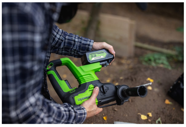   GREENWORKS GD24SDS2K4 ( 4  ) 3803007UB