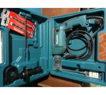   Makita HP1640K