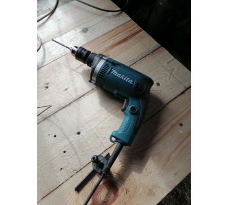   Makita HP1630