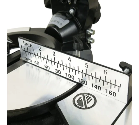 Пила торцовочная Sturm MS55212, MS55212 Пила торцовочная Sturm MS55212