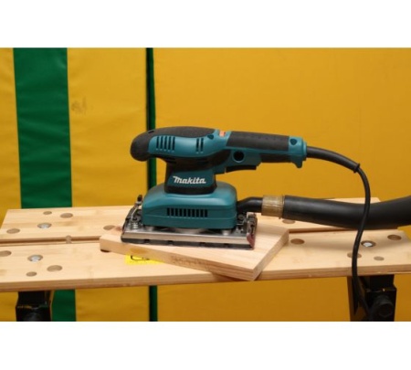  Makita 3711