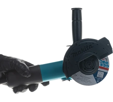    Makita 9558HNK6
