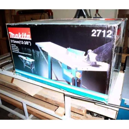 Распиловочный станок Makita 2712, 2712 Распиловочный станок Makita 2712