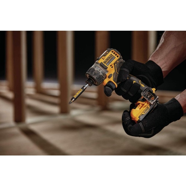  DEWALT DCF601D2-QW