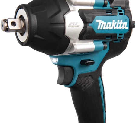   Makita DTW700Z